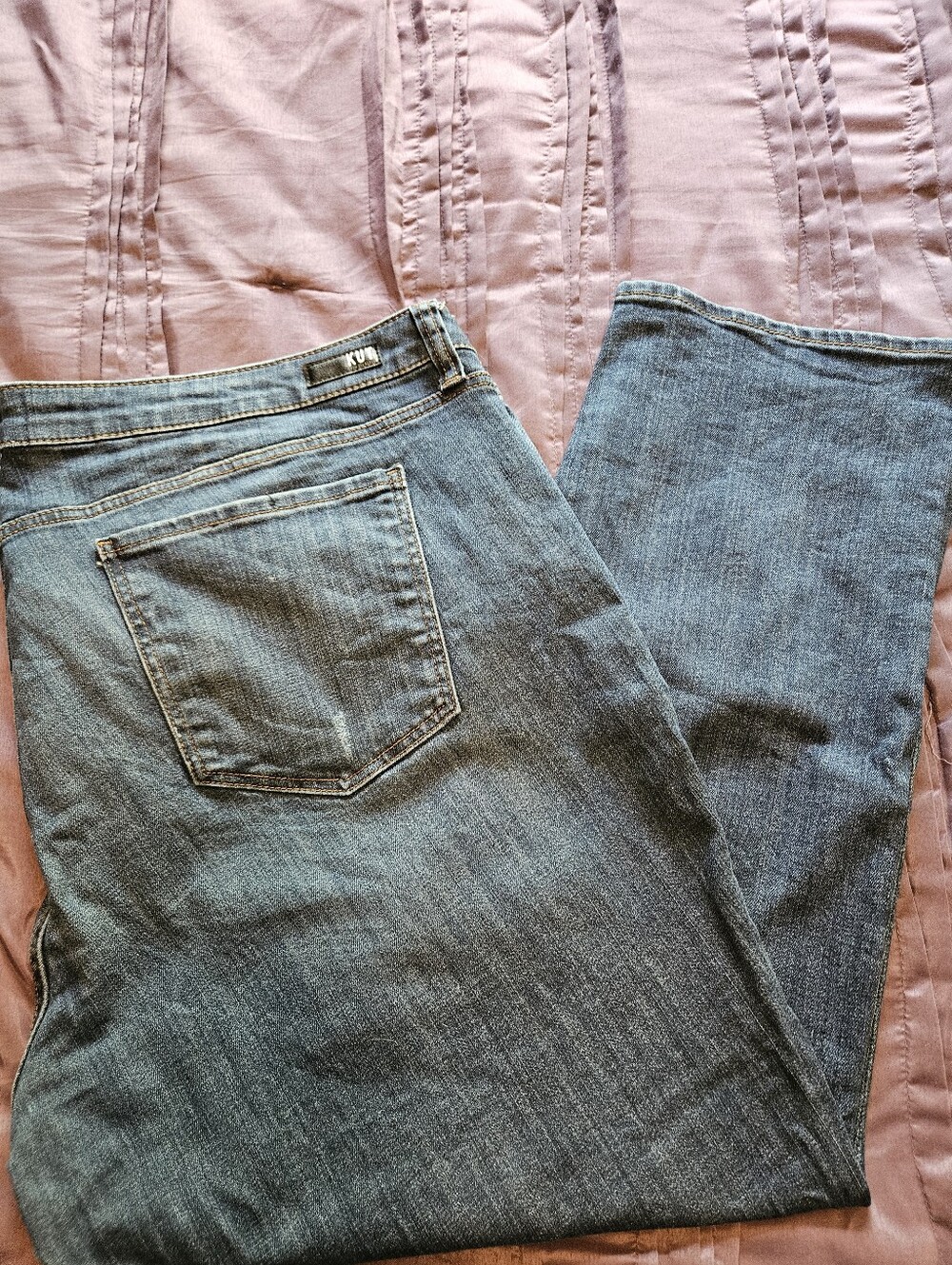 Kut from the Kloth Blue Denim Jeans with Contrast Stitching